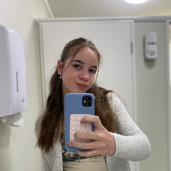 Lucy's Profile Picture