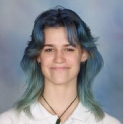 Holly's Profile Picture